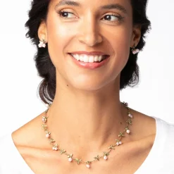 Hot The Met Store Blushing Berries Necklace