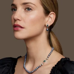 Discount The Met Store Chelsea Peacock Pearl Necklace and Drop Earrings Set