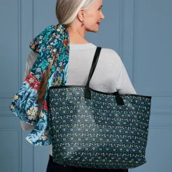 Discount The Met Store William Morris Mixed Patterns Oblong Silk Scarf